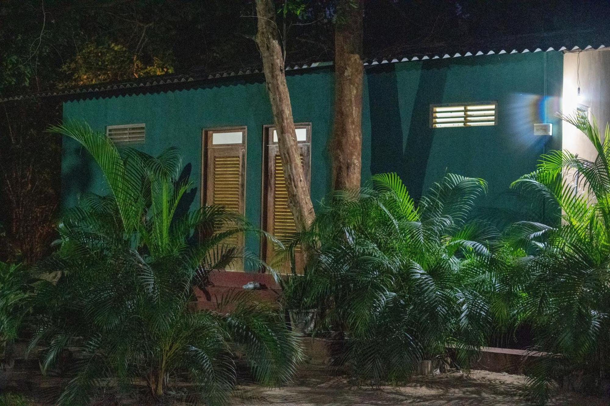 Silent Bungalow Udawalawe Bagian luar foto