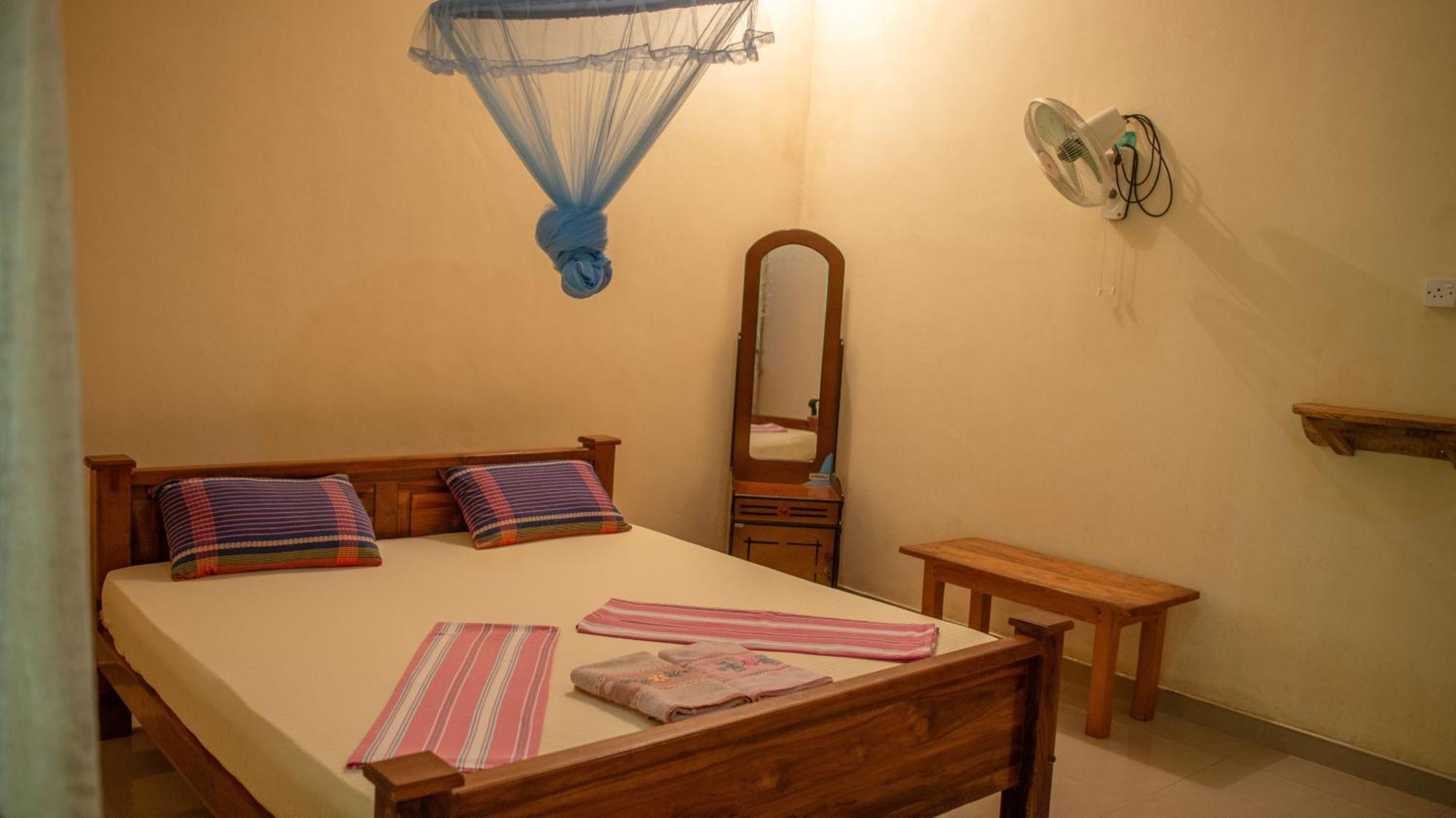 Silent Bungalow Udawalawe Bagian luar foto
